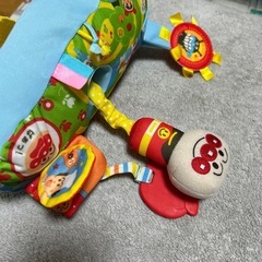 ベビラボ 脳を育む アンパンマンとおでかけ！ゆびさきあそボード アンパンマン　　の画像