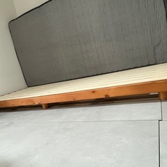 シングル:すのこベッドフレーム+マットレスの画像