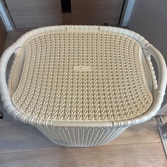 【引取限定】CURVER ランドリーバスケットの画像