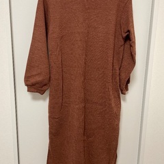 👗新品未使用タグ付き🏷️プチプラのあや✖️しまむら⛄️冬物ワンピース👗の画像