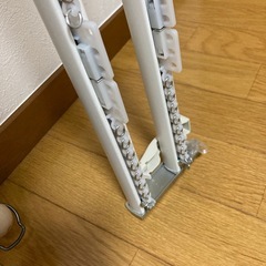 カーテンレールの画像