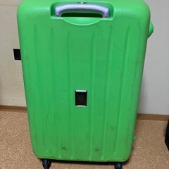 スーツケース　キャリーケースの画像