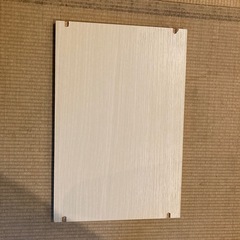 カインズ製カラーボックスの棚板の画像