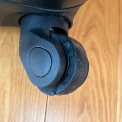 キャリーバッグ 黒の画像