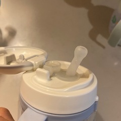 ベビーマグ、カトラリーの画像