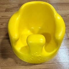 バンボ  Bumbo  ベビーチェア  イエローの画像