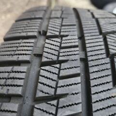 スタッドレスタイヤホイール４本セット　205/60/16の画像
