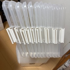 【無料】収納ボックス（フタ付き）12個まとめての画像