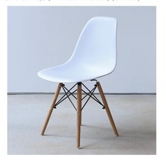 
ダイニングテーブル×チェアの画像