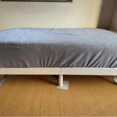 【25日まで・早い方優先】セミダブル ベッドフレーム／美品・引き取り限定の画像