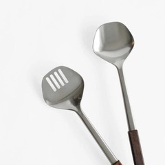 北欧風のビンテージ ミッドセンチュリー モダン サラダ用品のサービススプーンの画像