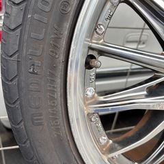 タイヤ 17インチ アルミ付きの画像