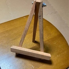 木製スタンド付きフォトフレームの画像