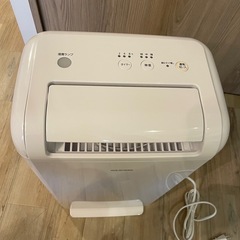 IRIS OHYAMA 衣類乾燥除湿機 IJD-K80-W 21年製の画像