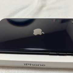 極美品　iPhone SE3  64GB  バッテリー最大容量95％の画像
