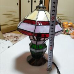テーブルランプの画像