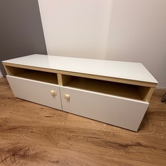 テレビ台の画像