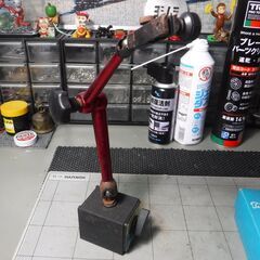 尾崎製作所のマイクロゲージとスタンドのセットの画像