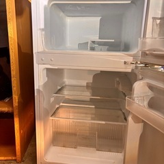 中古90L冷蔵庫の画像