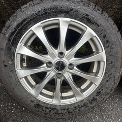 175／65R15スタッドレスたいやの画像