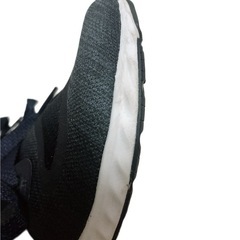 adidas スニーカー ネイビー 軽量 ランニングシューズ 23.5cmの画像