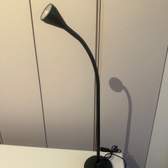 【3点セット】デスク/イス/スタンドライトの画像