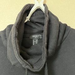 FOREVER21 メンズ パーカー 黒 XS シンプル 無地 ブラックの画像