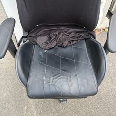 ゲーミングチェアの画像