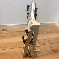 【未使用】物干しハンガー/36ピンチ
の画像