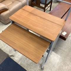 イ2512-219 スライド式 パソコンデスク キズ汚れめくれ有りの画像