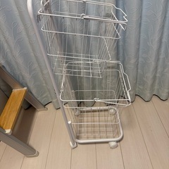 ニトリ　
ランドリーワゴン2段の画像