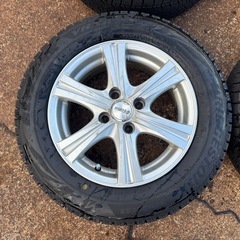 165/70R14スタッドレスタイヤ アルミ付4本セット ブリザックVRX2の画像
