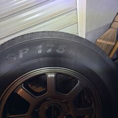 ハイエース　15インチ タイヤ・ホイールセットの画像