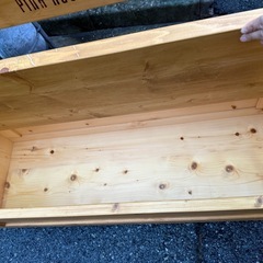 無垢材の長椅子、収納付きの画像