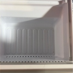 2018年製・2ドア冷蔵庫の画像