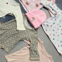子ども服　キッズ服　95 女の子　肌着　パジャマ　トップス　セット　まとめ　ロンパースの画像