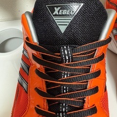 ★美品★ ジーベック【XEBEC】安全靴セーフティシューズ エアクッションの画像