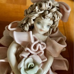 陶器人形の画像