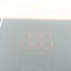 VENKIM デジタル体重計 シルバー 3～180kg 乗るだけ 自動電源ON/OFF ヘルスメーター 札幌 西岡店の画像