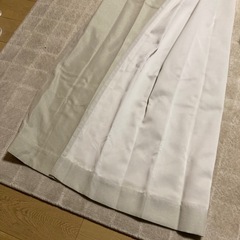 カーテンの画像