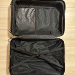 スーツケース(受け渡し予定者あり)の画像