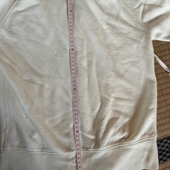 パーカー　レディース アイボリー　オフホワイト　S 　の画像