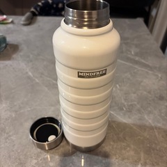 水筒　1Lの画像