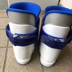 2点セット★子供用　スキー板、スキーブーツの画像