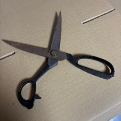 裁縫ハサミの画像
