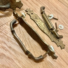 古道具　アンティーク調　パーツ　取手の画像