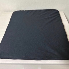 【新品】ゲルクッション 大衝撃吸収 クッション 座布団 カバー付き 事務 作業 在宅の画像