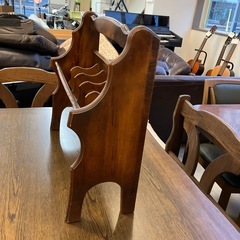 12/25まで店頭商品一部を除き半額クリスマスSALE!!開催中　サ2512-220 カリモク ヴィンテージ コロニアル スリッパラック キズ汚れ有りの画像