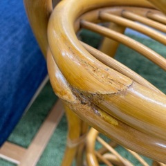 ラタンフラワースタンドの画像