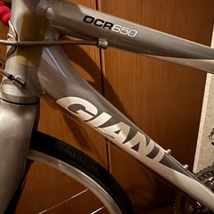 小柄な女性またはお子様用ロードバイクの画像